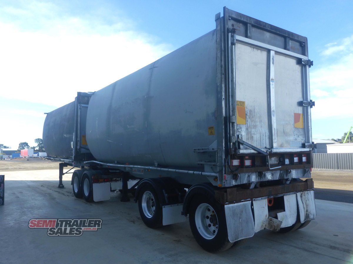 LUSTY TIPPER TRAILER