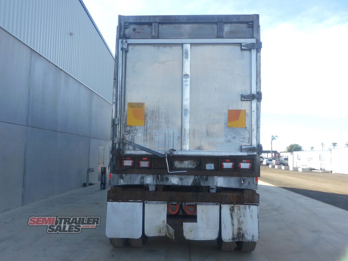 LUSTY TIPPER TRAILER