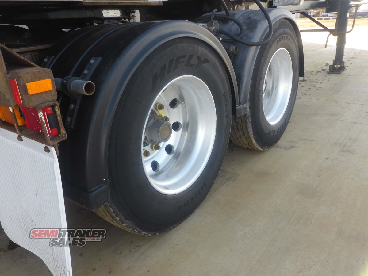 LUSTY TIPPER TRAILER