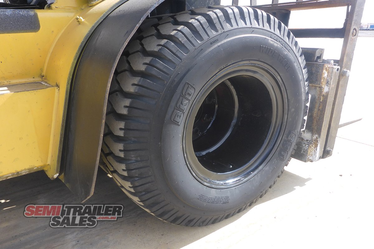 TOYOTA FORKLIFT 02-6FD40