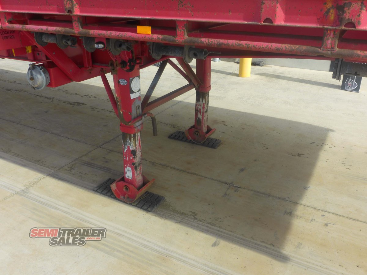 BARKER FLAT TOP TRAILER