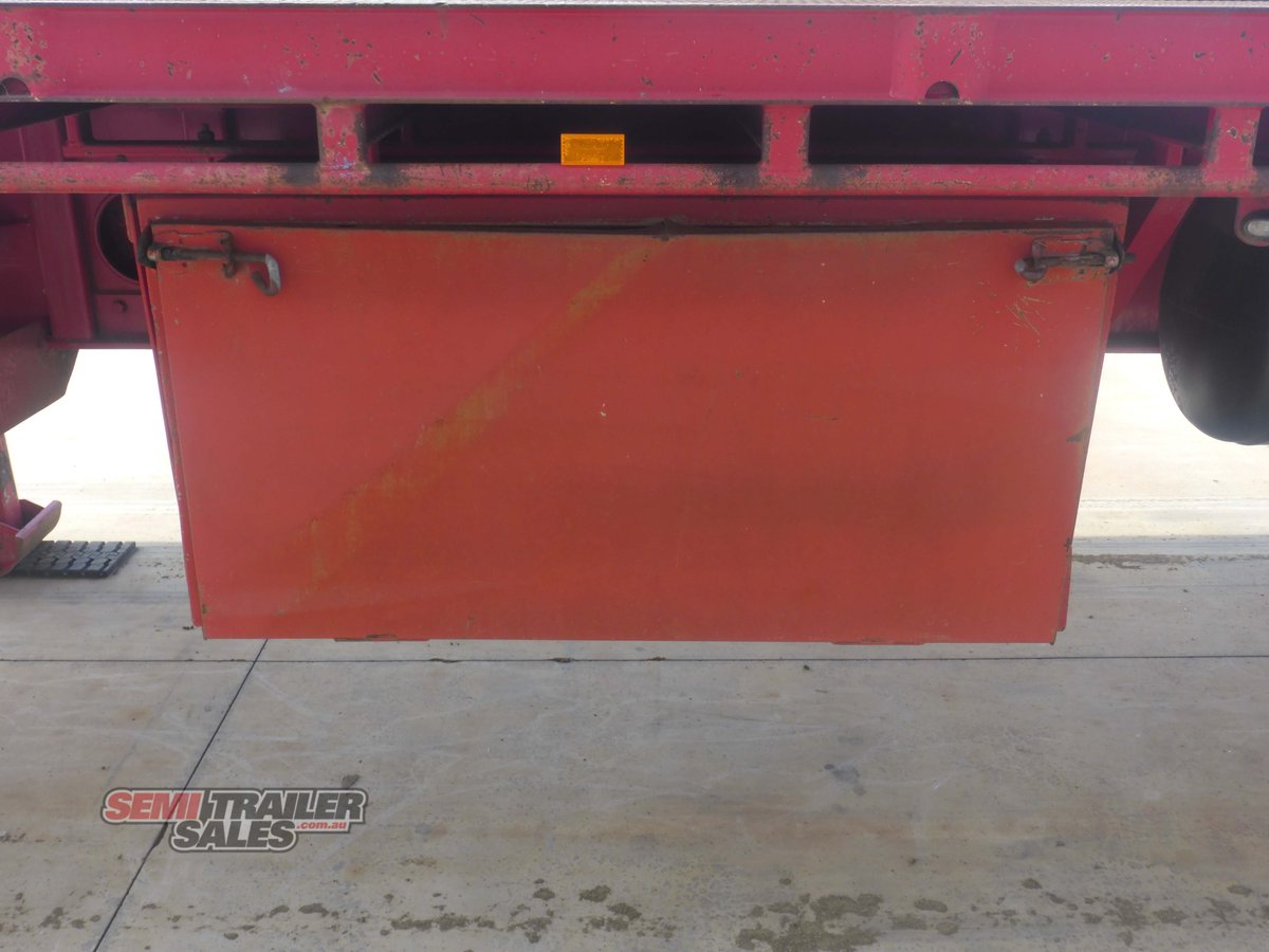 BARKER FLAT TOP TRAILER