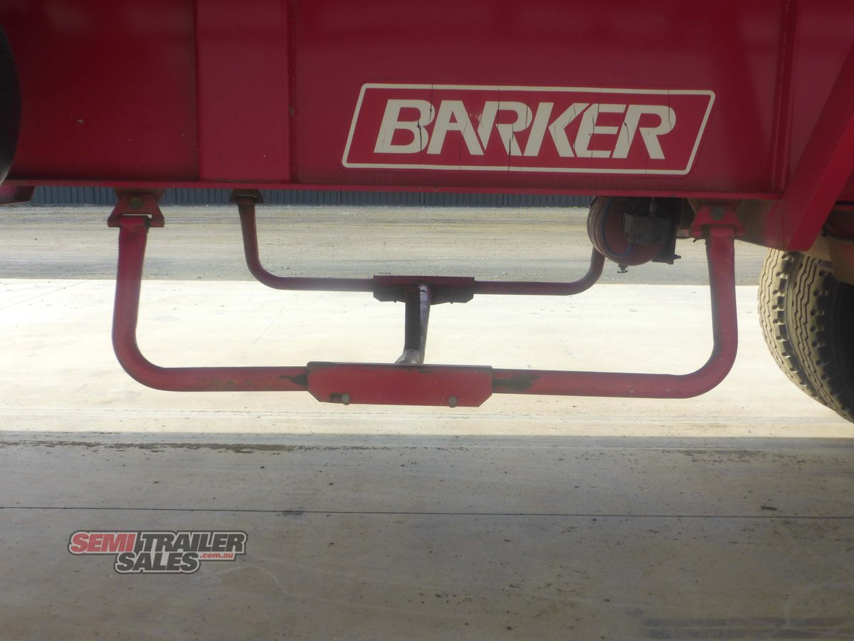 BARKER FLAT TOP TRAILER