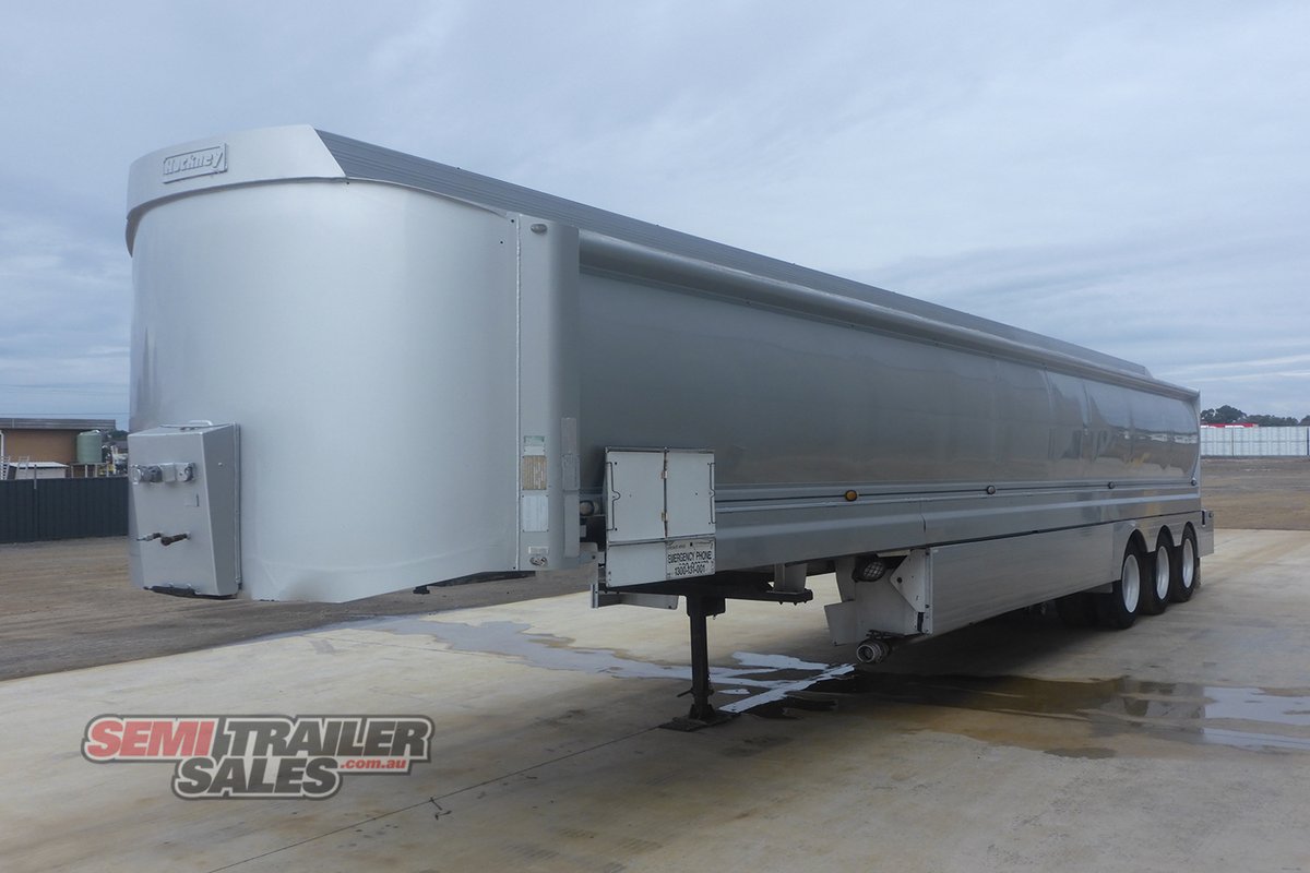 HOCKNEY TANKER TRAILER