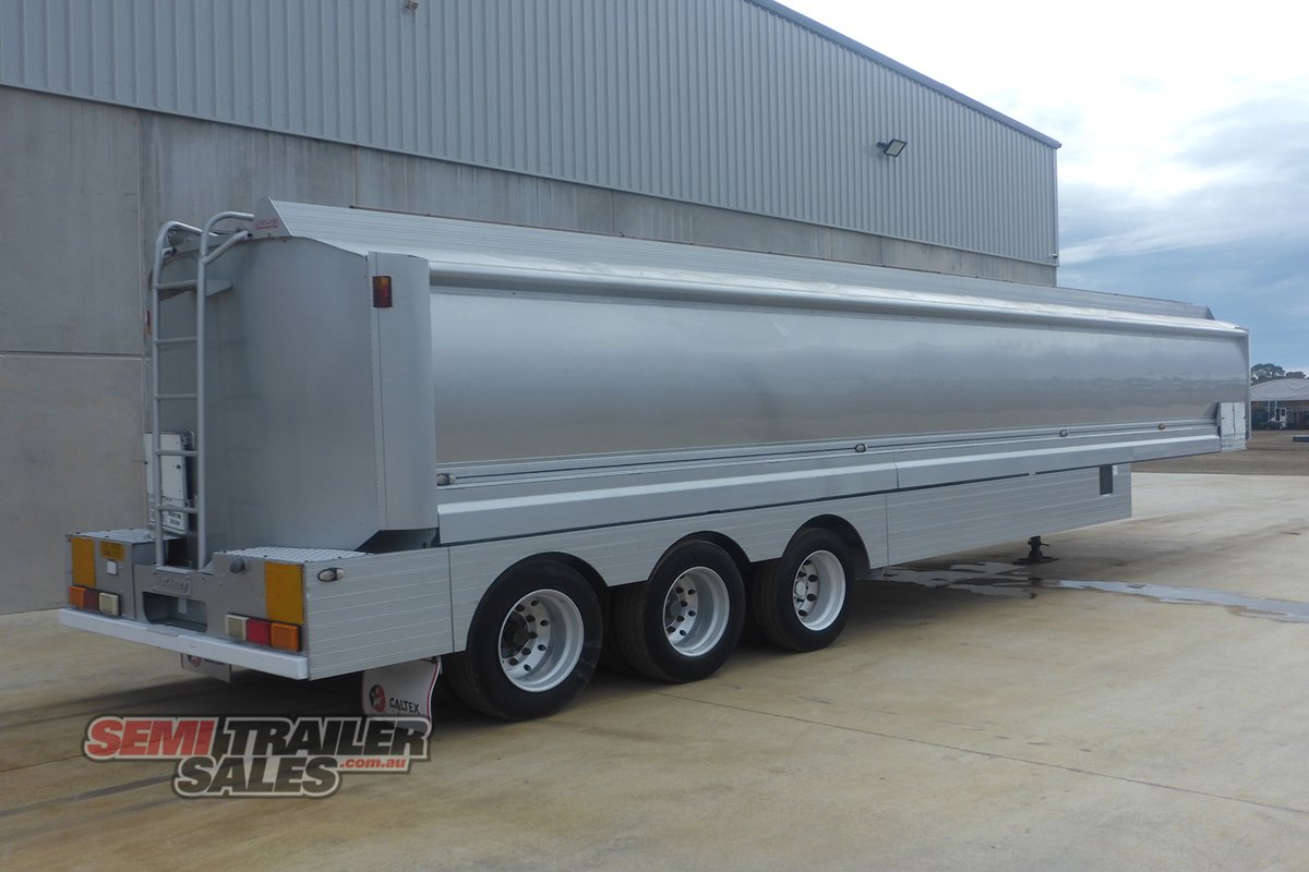HOCKNEY TANKER TRAILER
