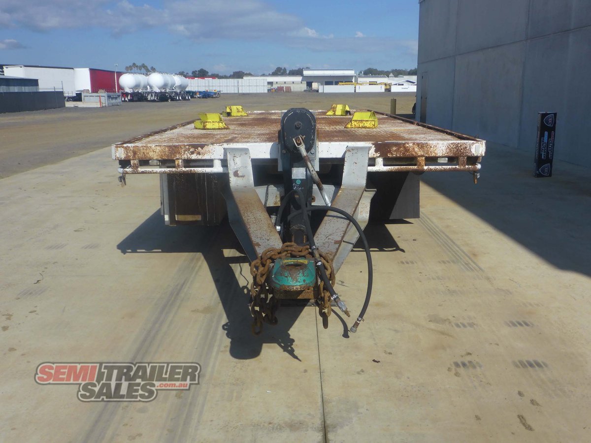 KRUEGER FLAT TOP TRAILER