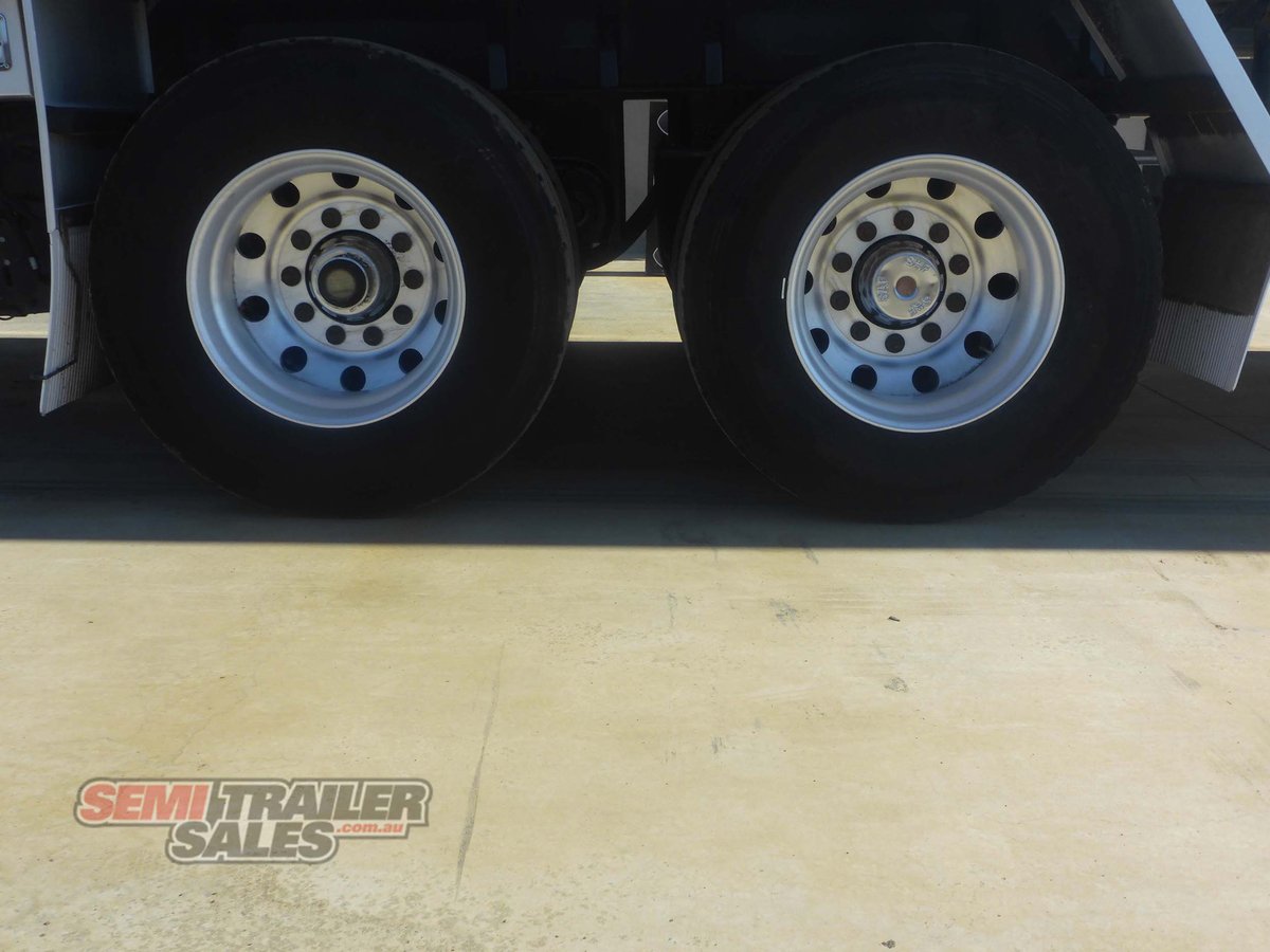 PEKI REFRIGERATED TRAILER