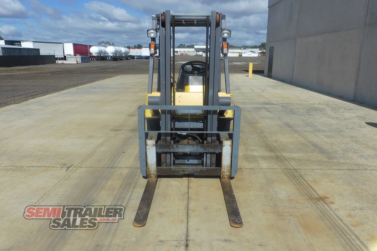 NISSAN FORKLIFT