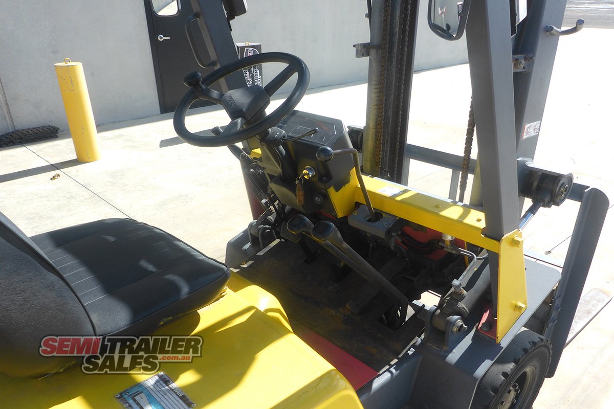 NISSAN FORKLIFT
