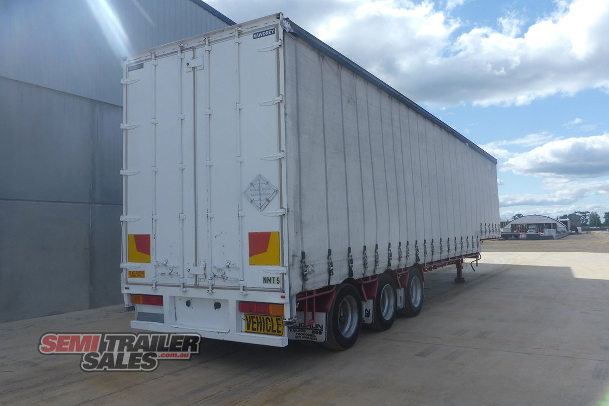 VAWDREY CURTAINSIDER TRAILER