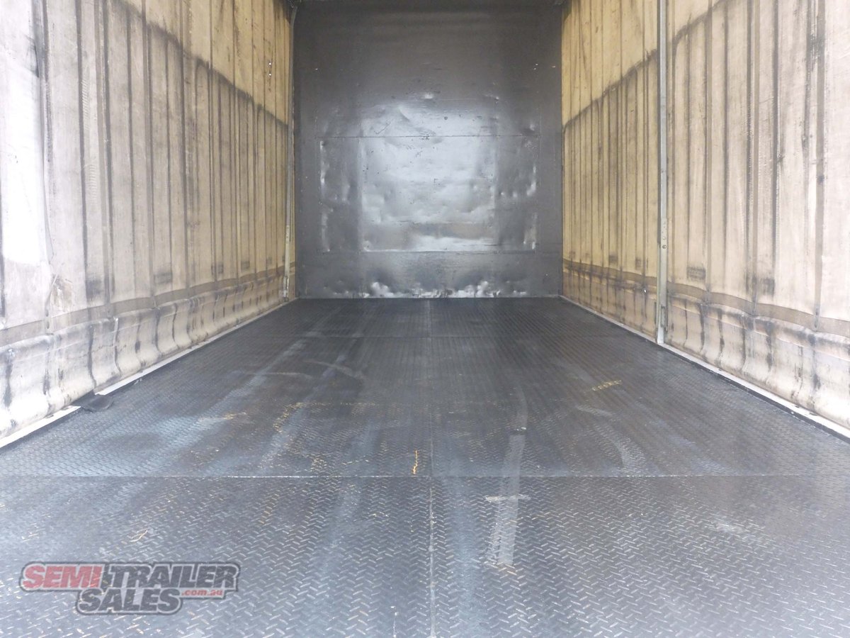 MAXITRANS CURTAINSIDER TRAILER