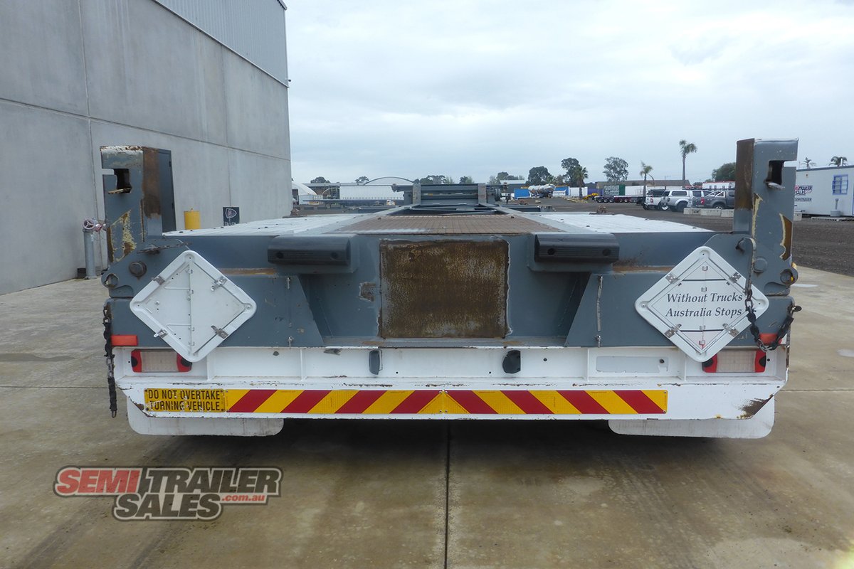 MAXITRANS SKEL TRAILER
