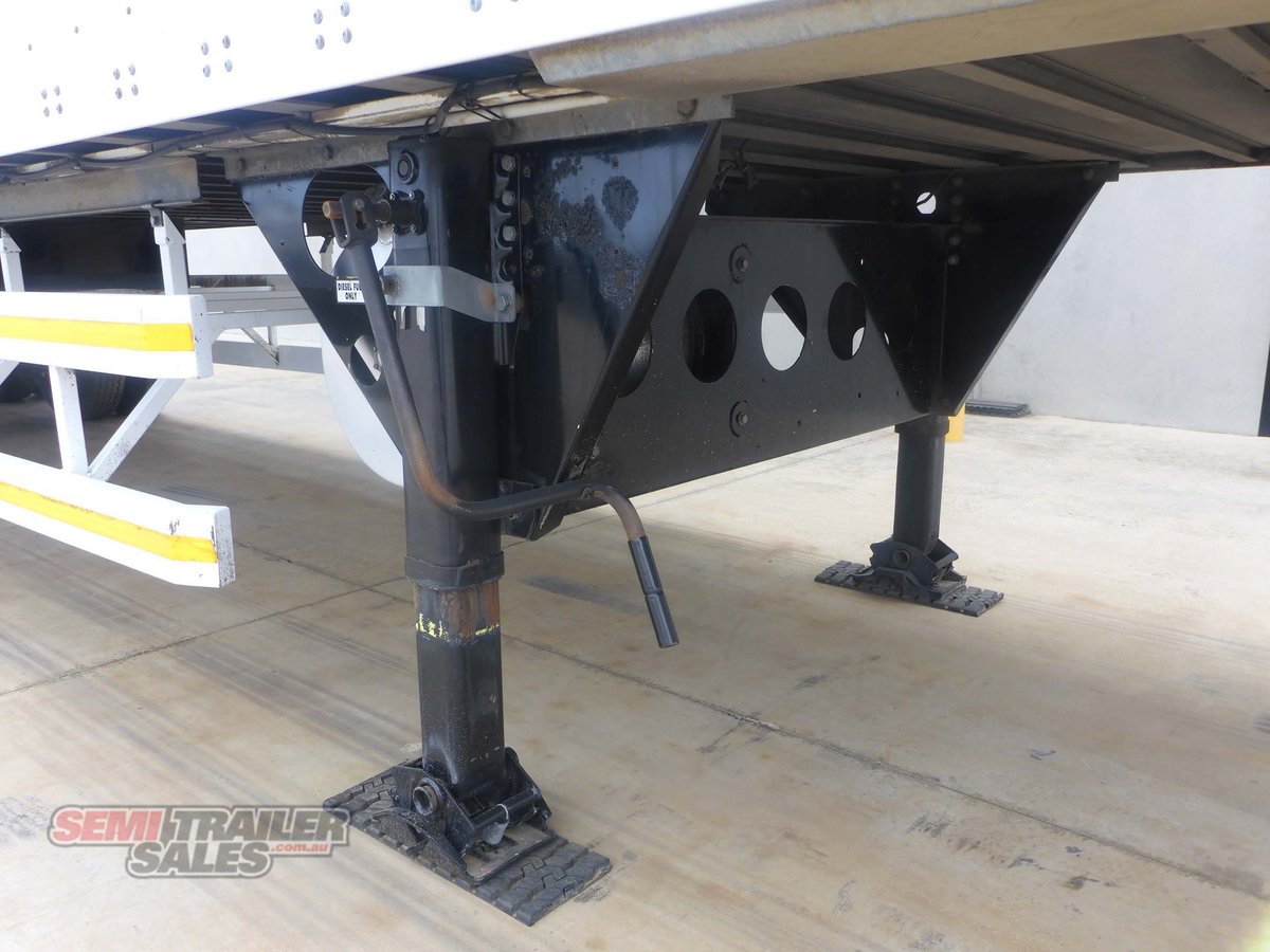MAXITRANS REFRIGERATED TRAILER