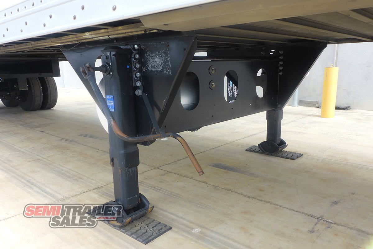 MAXITRANS REFRIGERATED TRAILER