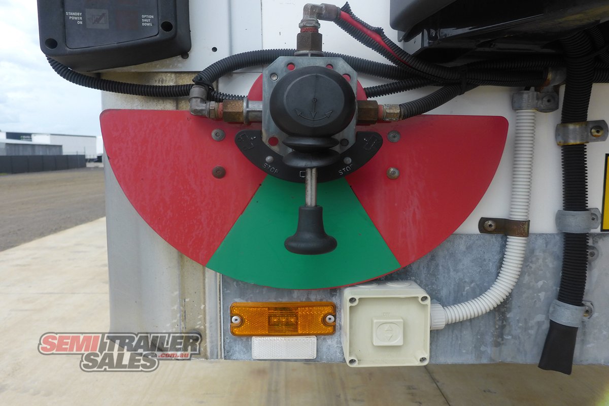 MAXITRANS REFRIGERATED TRAILER