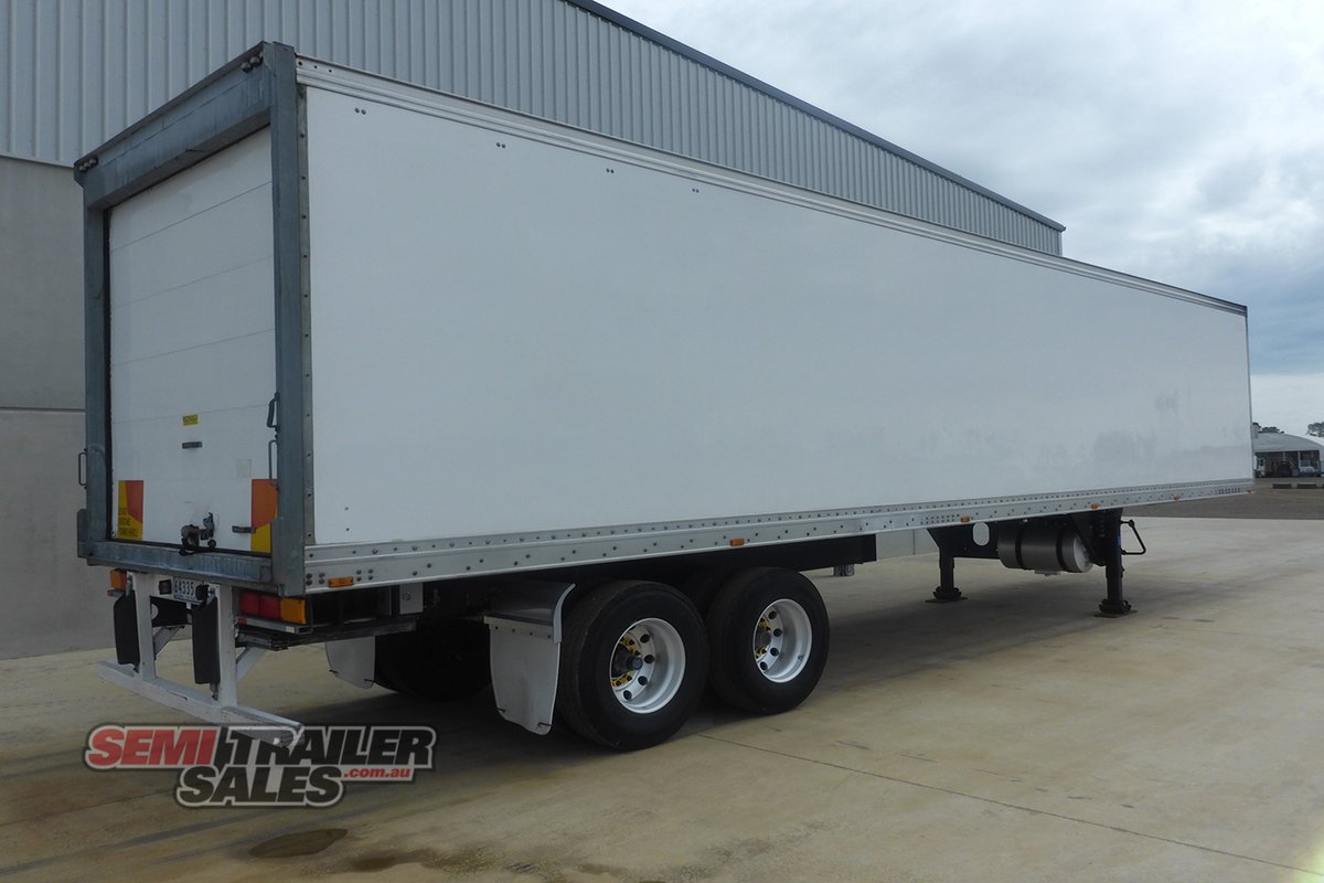 MAXITRANS REFRIGERATED TRAILER