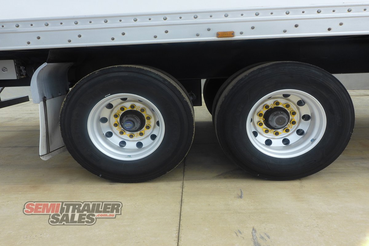 MAXITRANS REFRIGERATED TRAILER