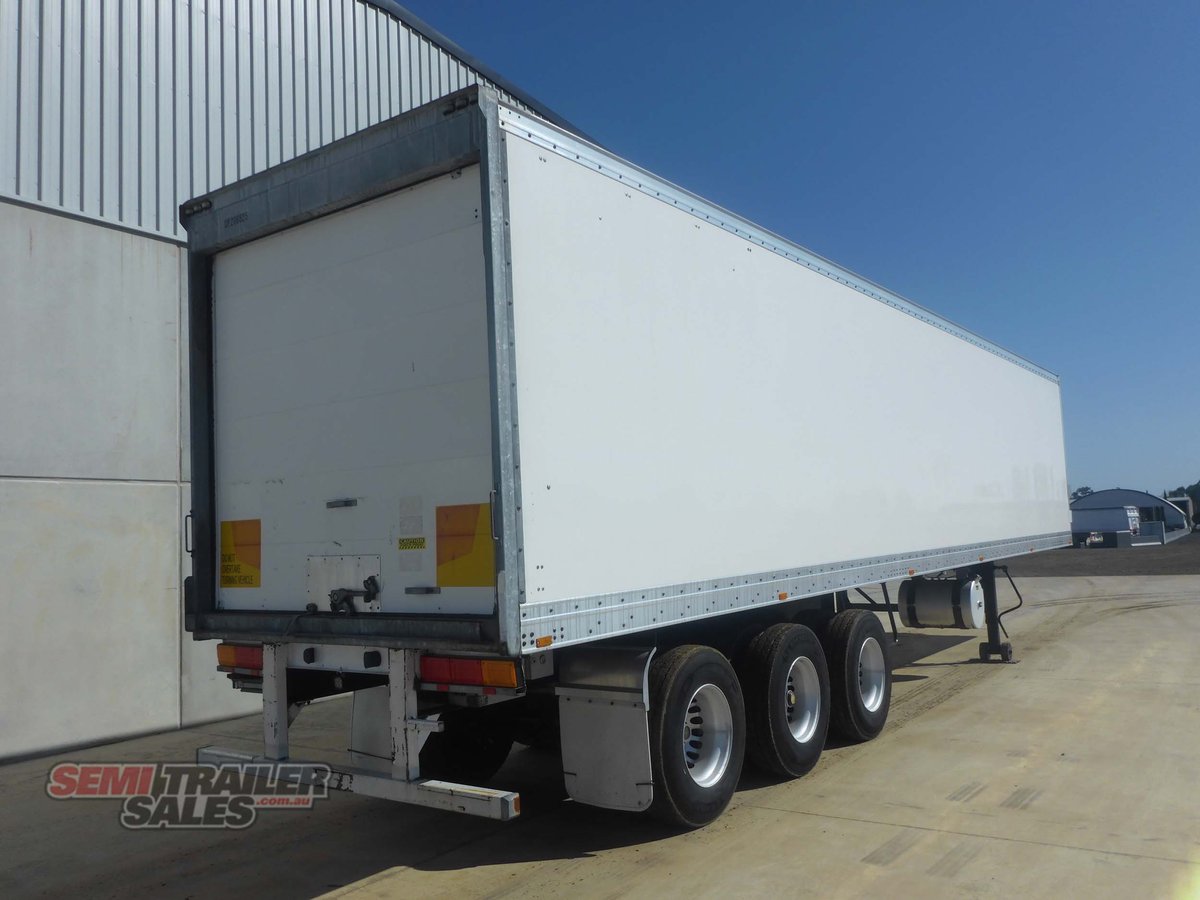 MAXITRANS REFRIGERATED TRAILER