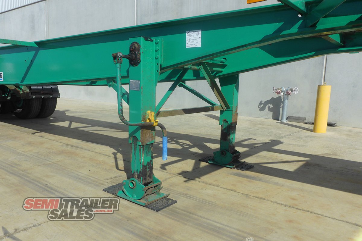 KRUEGER SKEL TRAILER