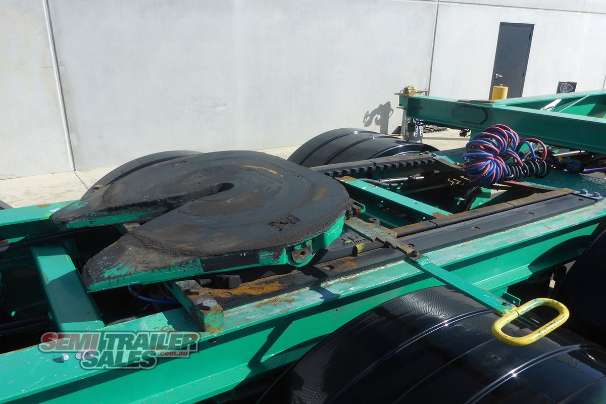 KRUEGER SKEL TRAILER