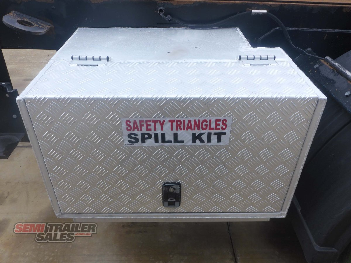 WESE DOG TRAILER