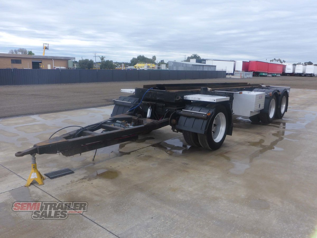 WESE DOG TRAILER