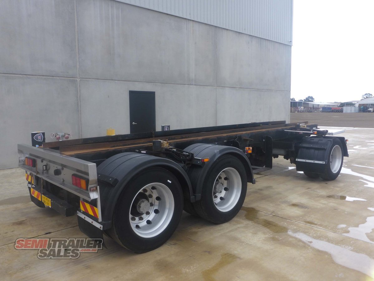 WESE DOG TRAILER