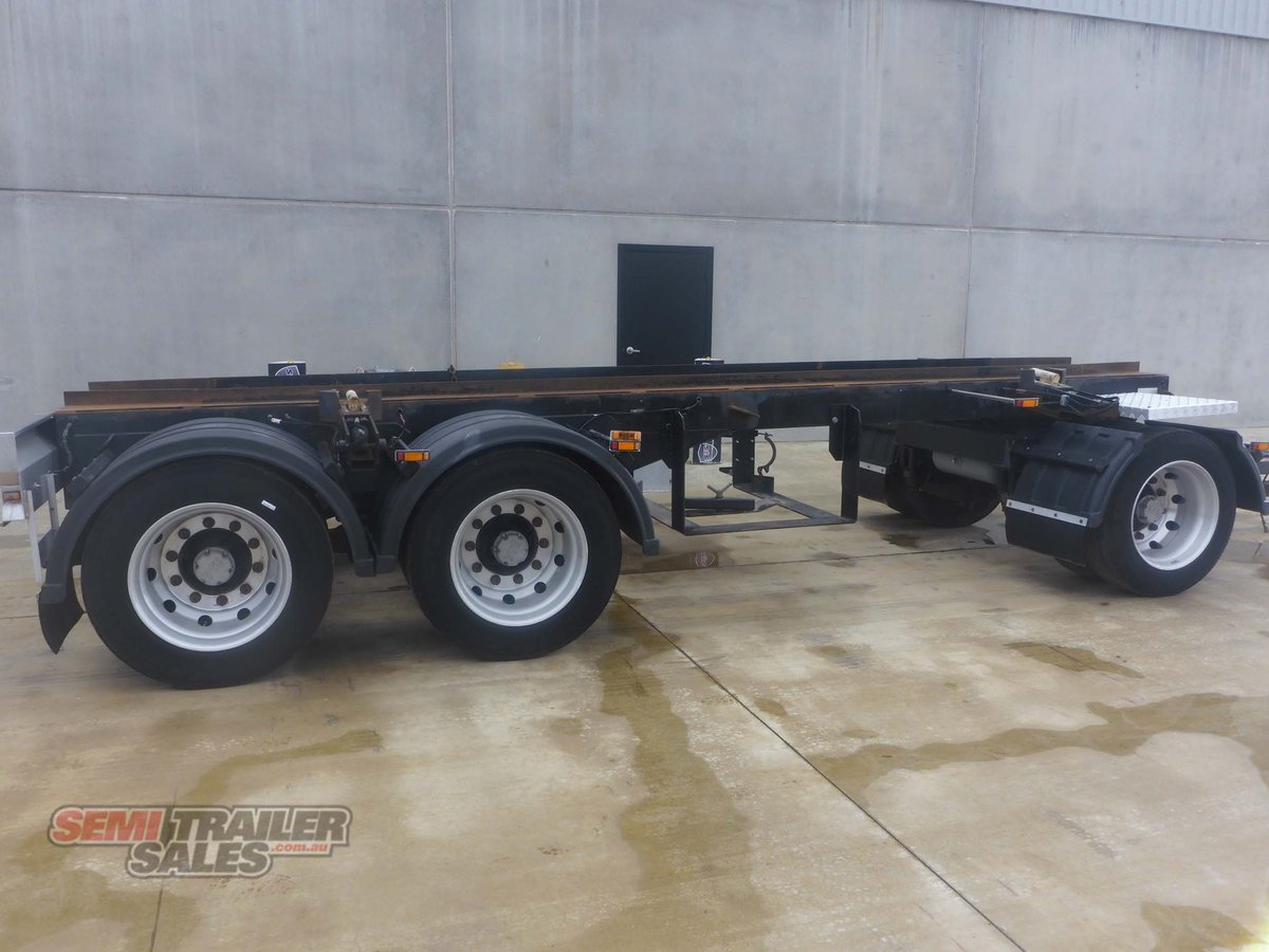 WESE DOG TRAILER