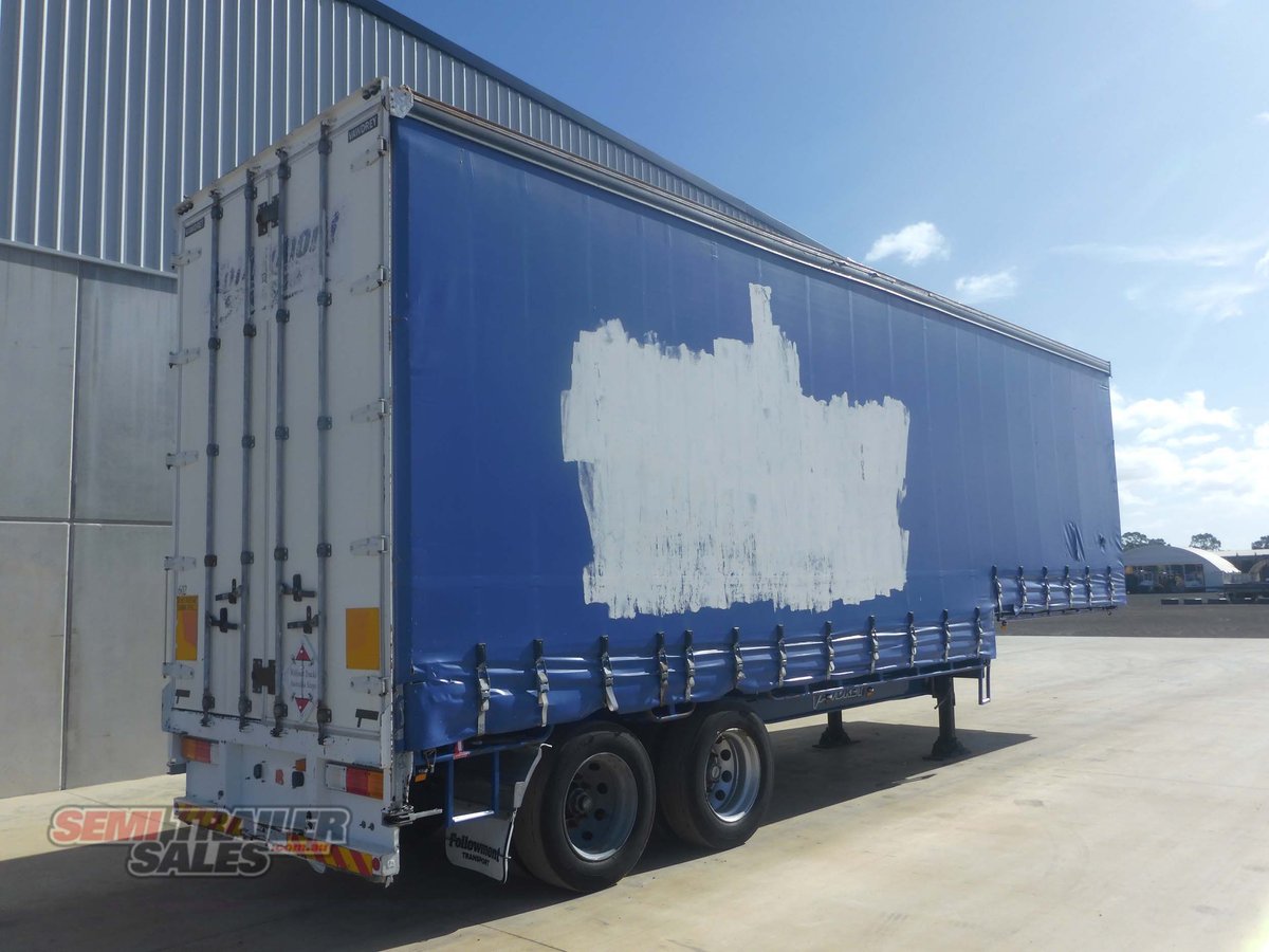 VAWDREY CURTAINSIDER TRAILER