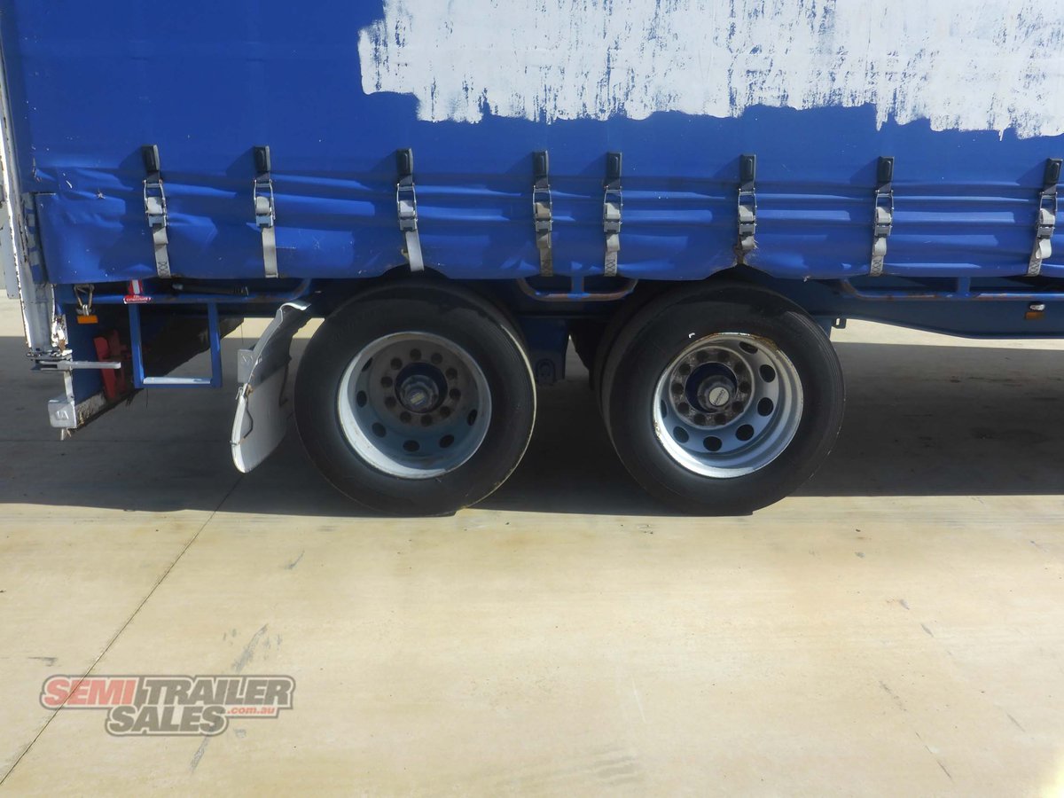 VAWDREY CURTAINSIDER TRAILER