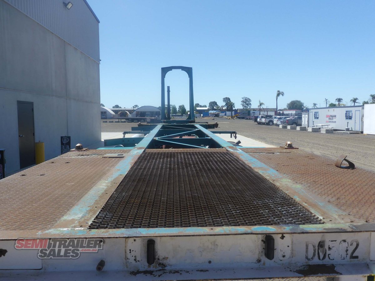 KRUEGER SKEL TRAILER