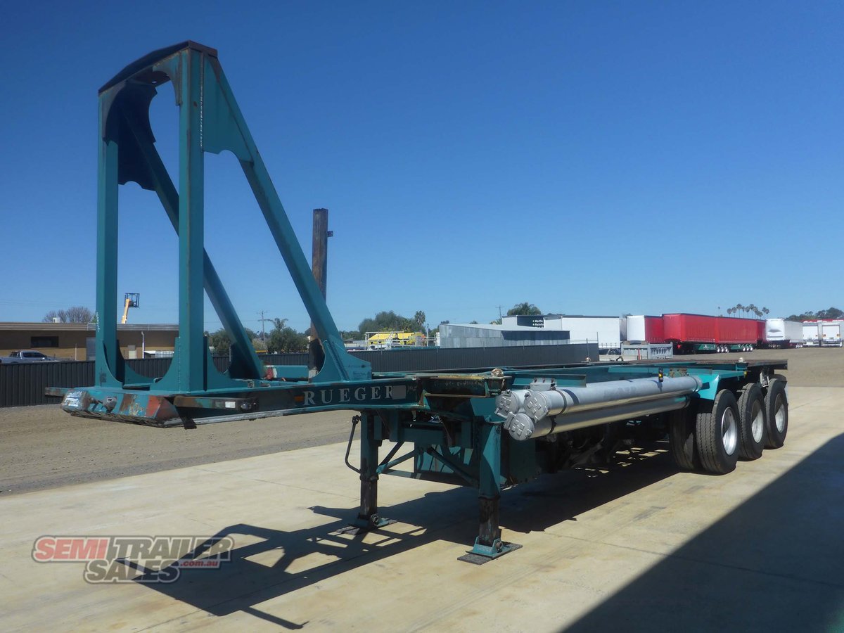 KRUEGER SKEL TRAILER