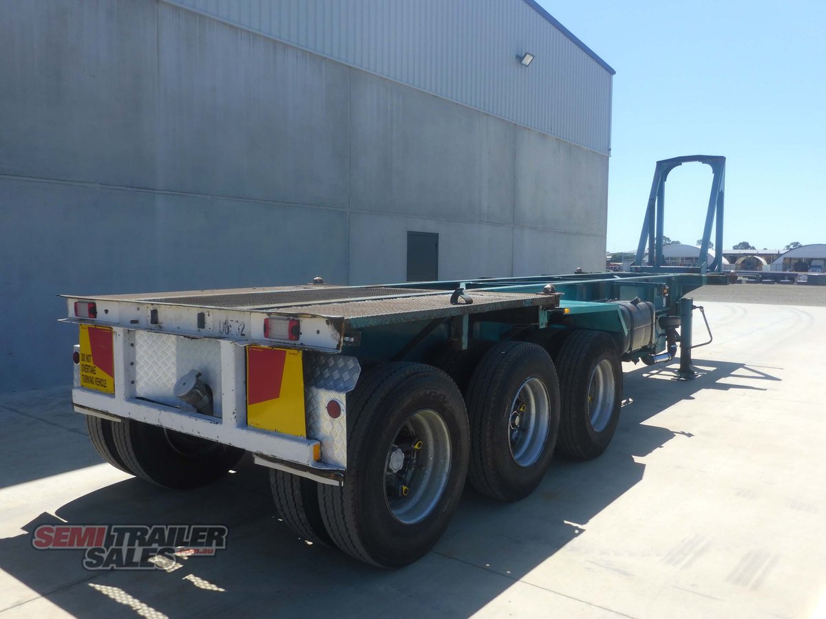 KRUEGER SKEL TRAILER