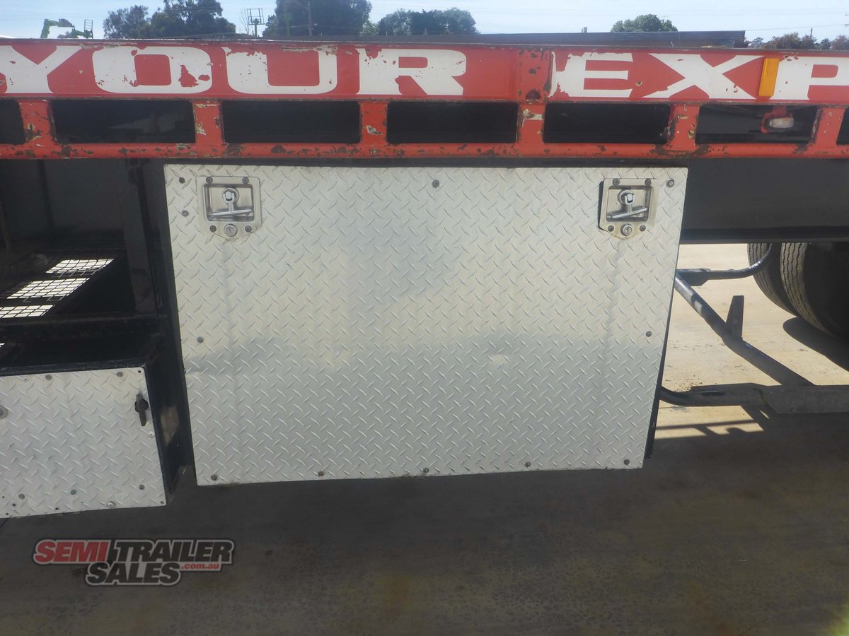 1993 BARKER FLAT DECK TRAILER FLAT TOP WITH REAR MOFFETT MOUNT