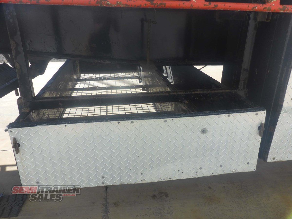1993 BARKER FLAT DECK TRAILER FLAT TOP WITH REAR MOFFETT MOUNT