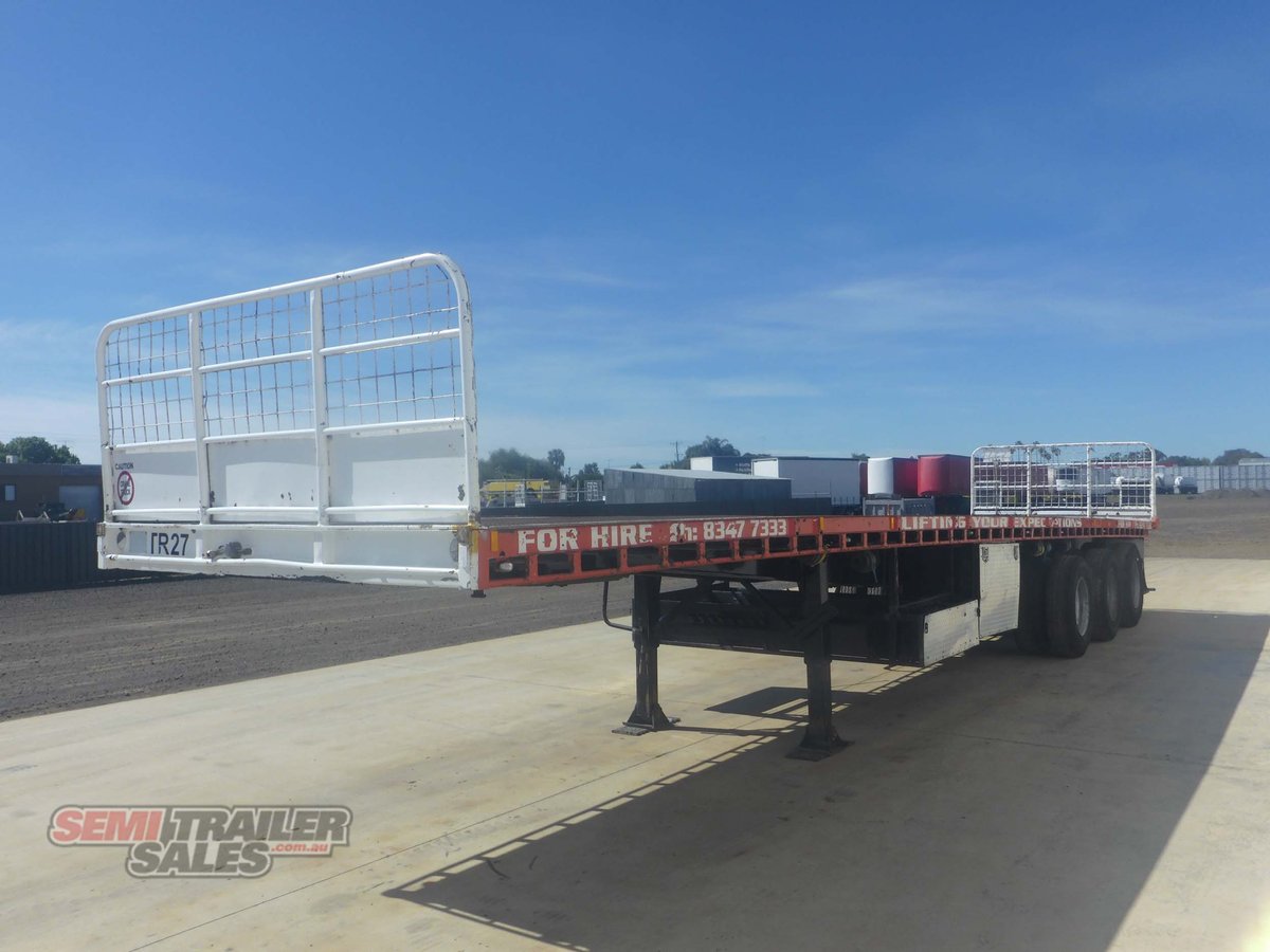 1993 BARKER FLAT DECK TRAILER FLAT TOP WITH REAR MOFFETT MOUNT