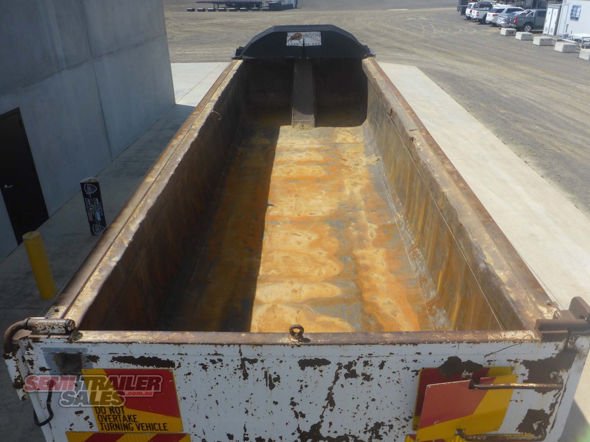 1991 WHITE TIPPER TRAILER