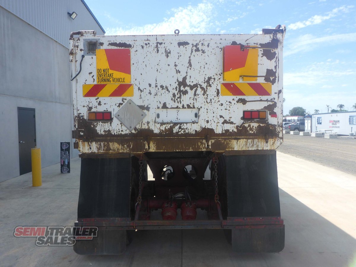 1991 WHITE TIPPER TRAILER