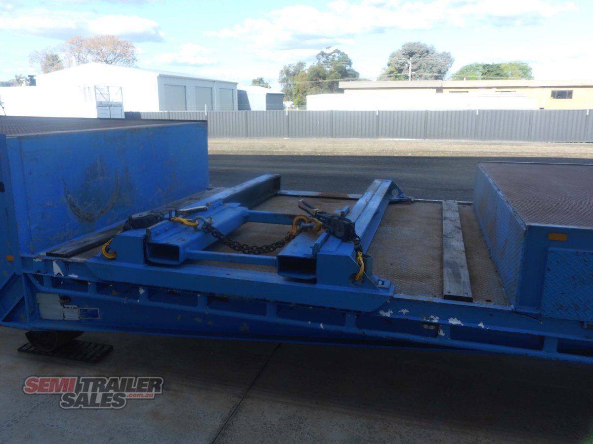 MAXITRANS DROP DECK TRAILER