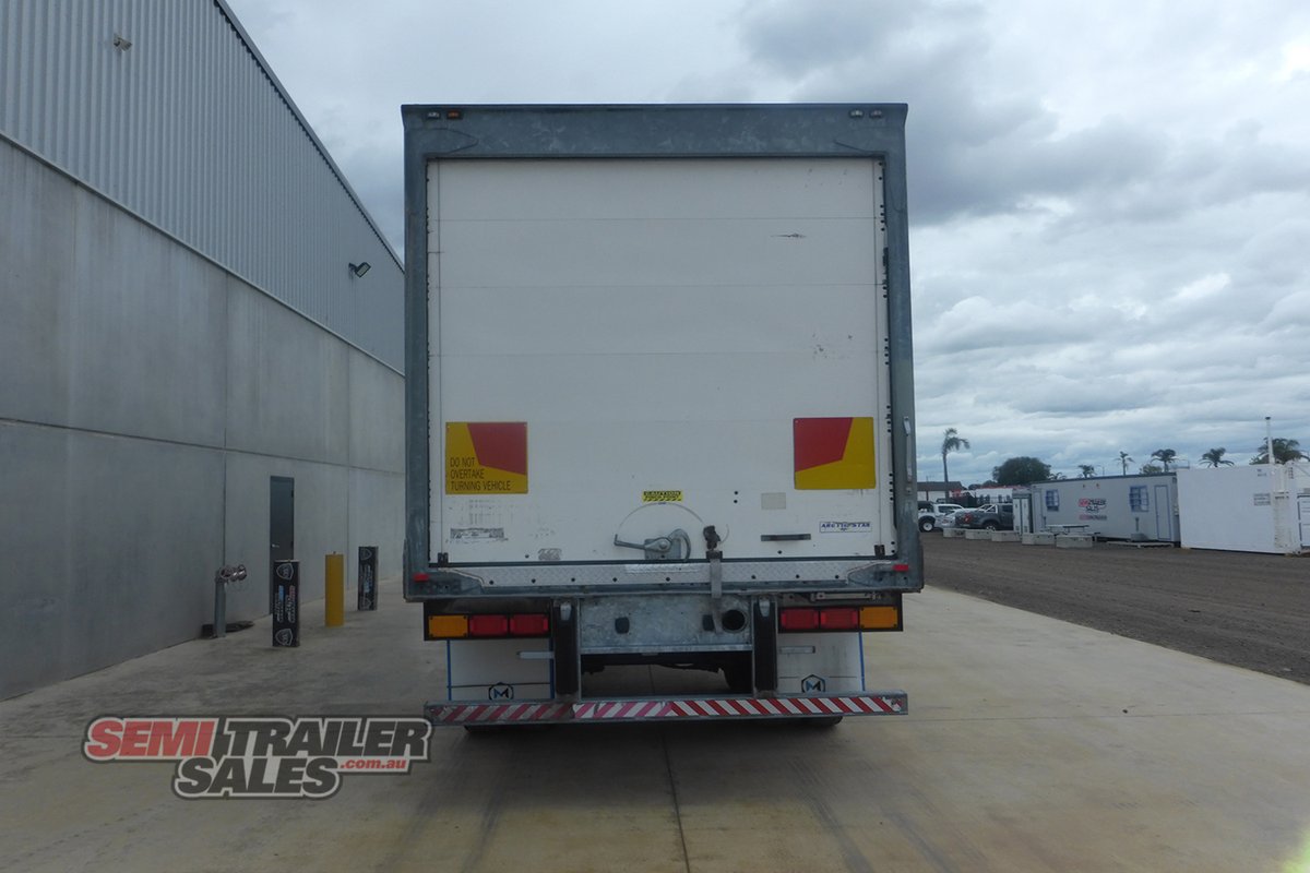 SOUTHERN CROSS REFRIGERATED TRAILER