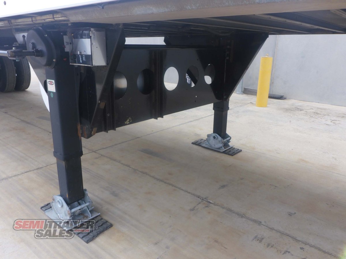 MAXITRANS REFRIGERATED TRAILER
