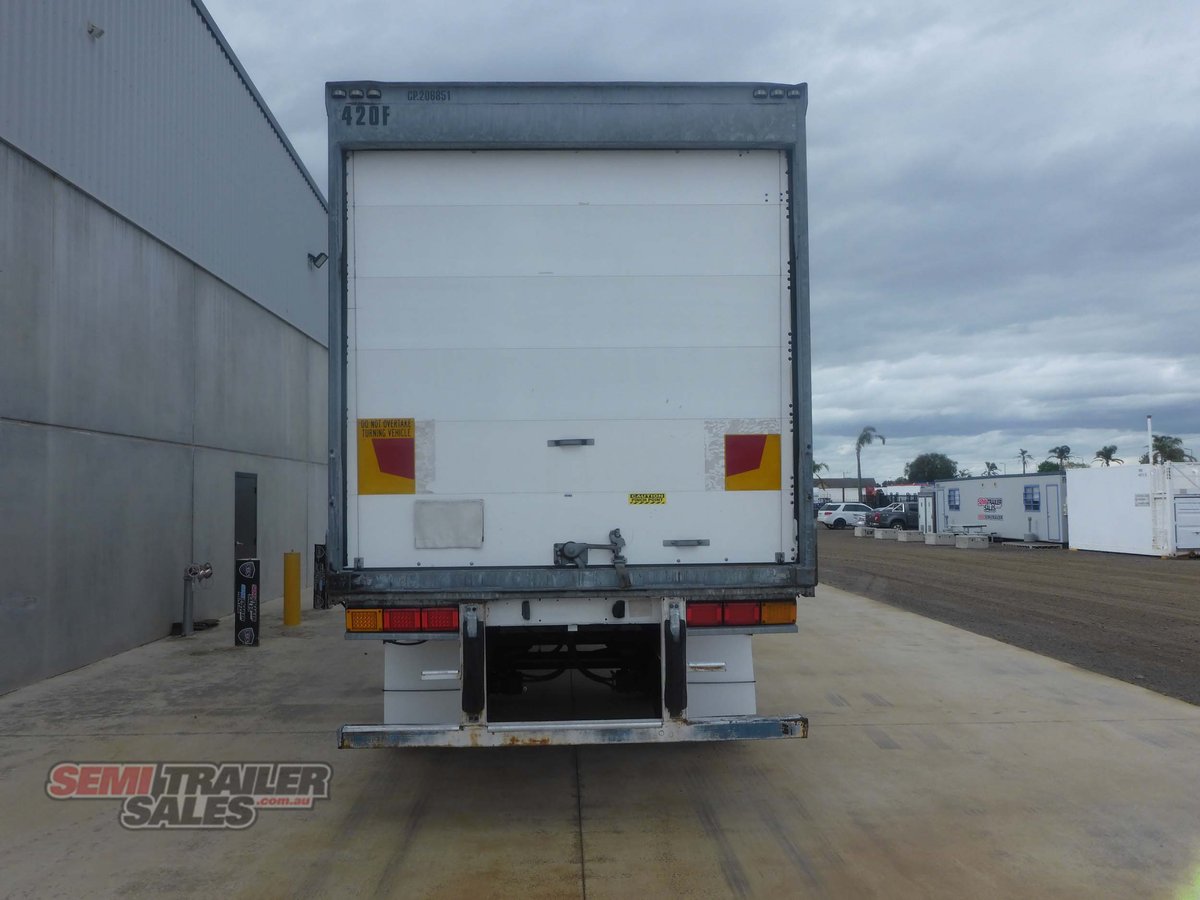 MAXITRANS REFRIGERATED TRAILER