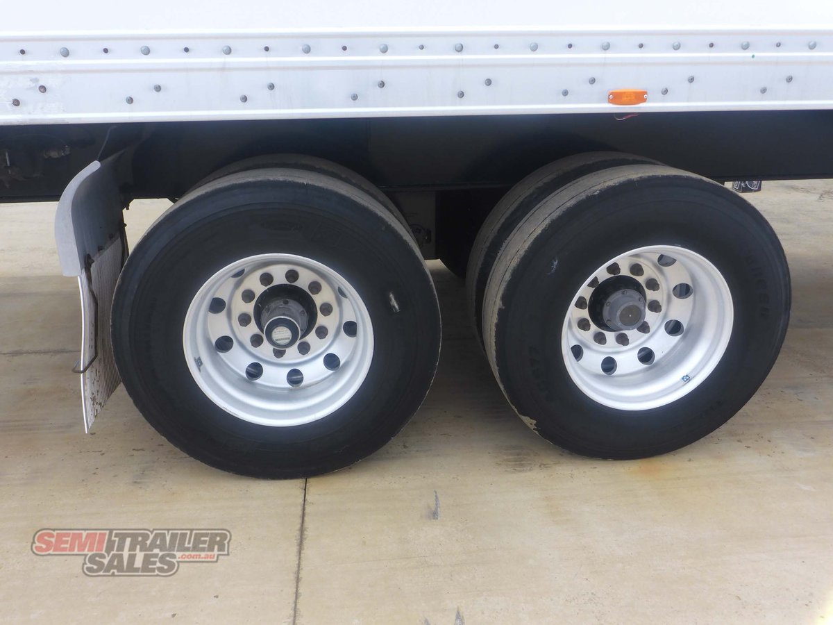 MAXITRANS REFRIGERATED TRAILER