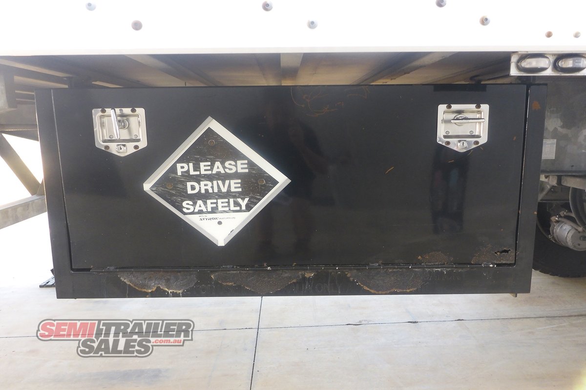 MAXITRANS REFRIGERATED TRAILER