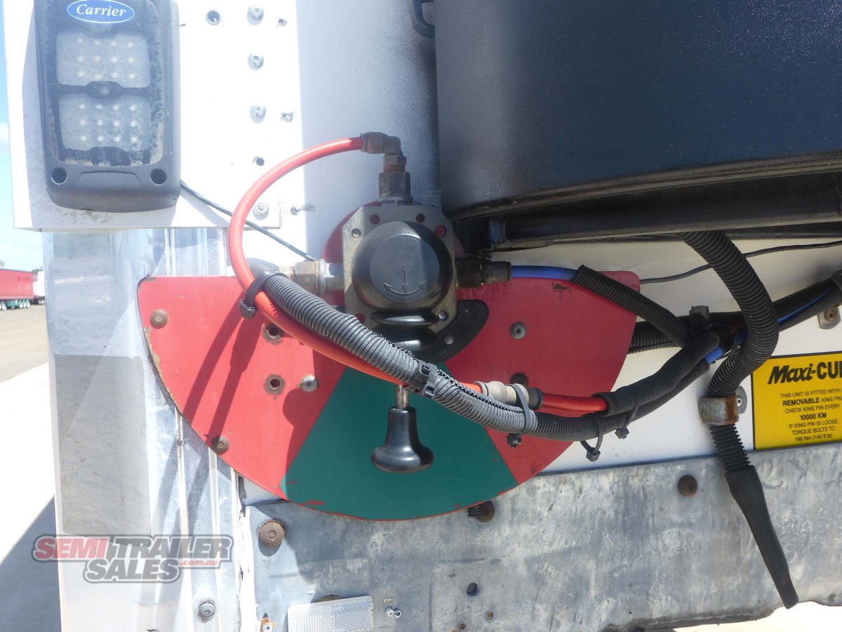 MAXITRANS REFRIGERATED TRAILER