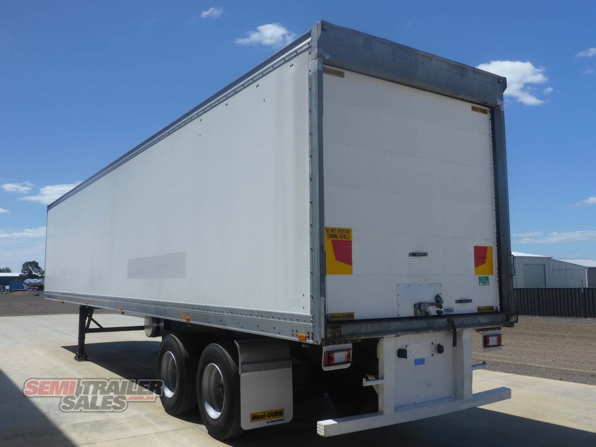 MAXITRANS REFRIGERATED TRAILER