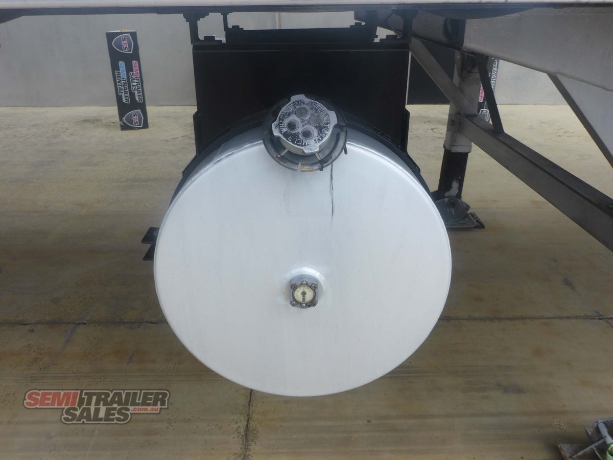 MAXITRANS REFRIGERATED TRAILER