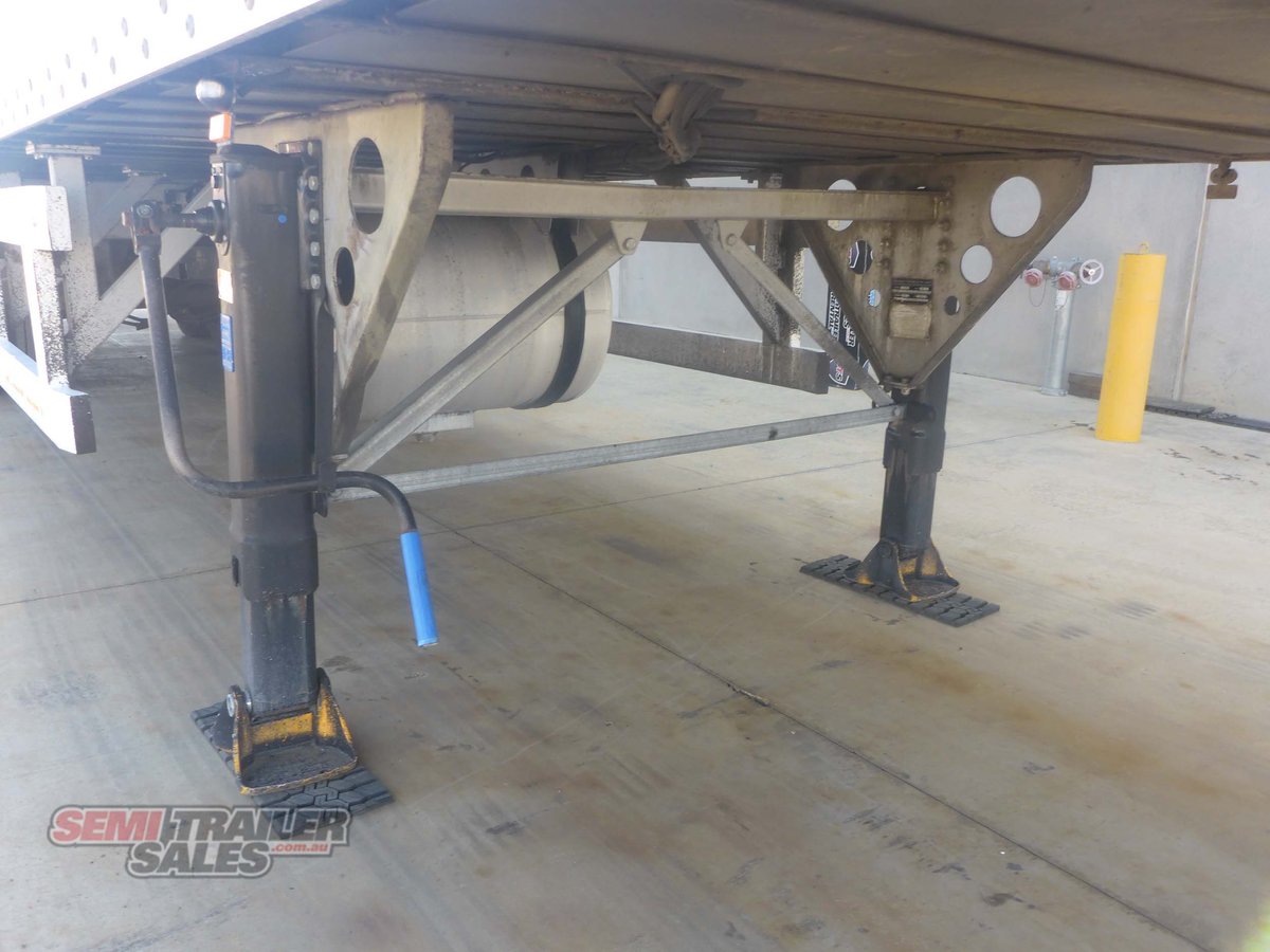 VAWDREY REFRIGERATED TRAILER