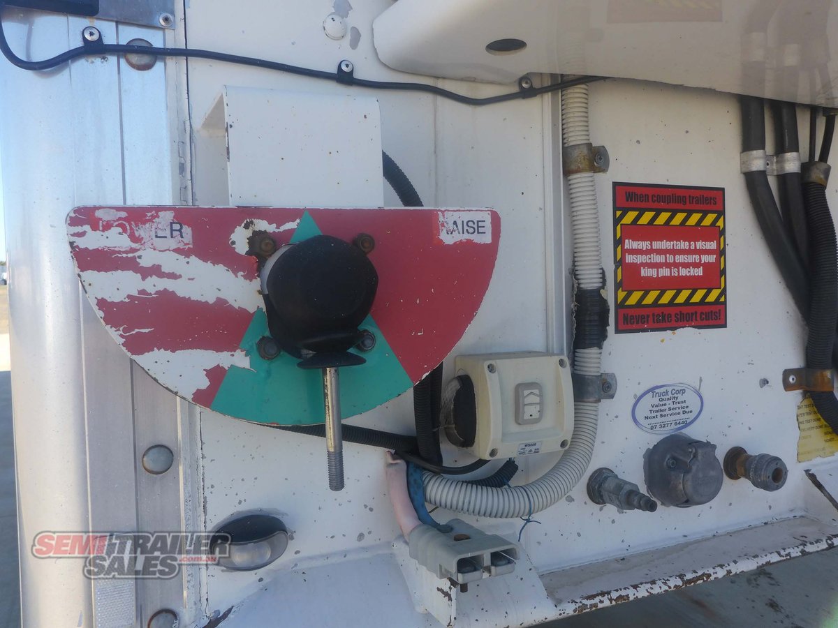 VAWDREY REFRIGERATED TRAILER