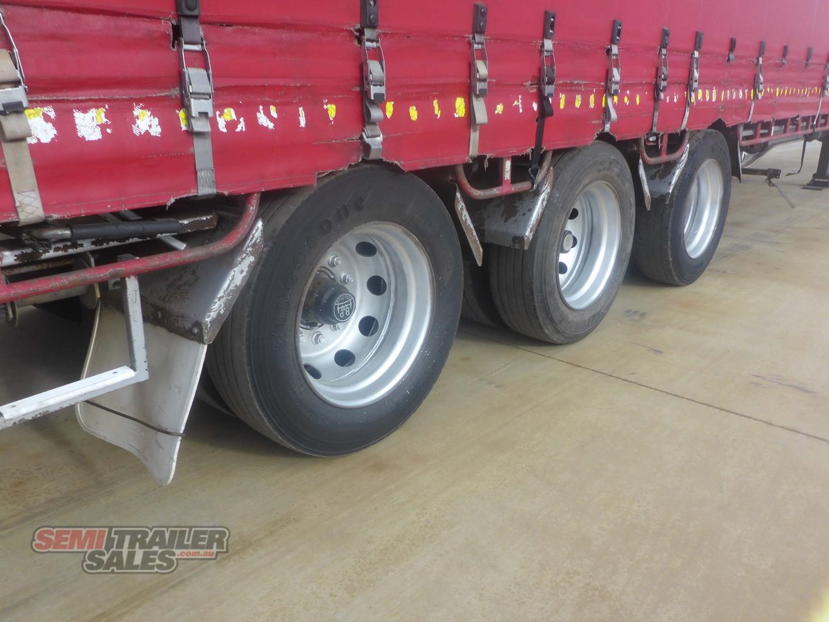 VAWDREY DROP DECK TRAILER